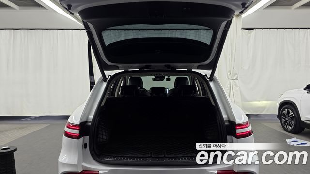 Genesis Electrified (GV70) e-AWD 2022 — фото 20