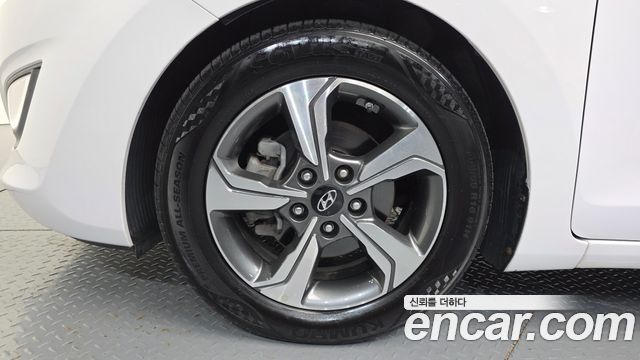 Hyundai i30 2.0 PYL 2015 — фото 5