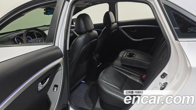 Hyundai i30 2.0 PYL 2015 — фото 16