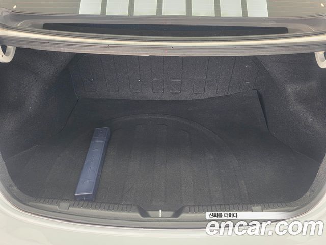 Hyundai Avante 1.6 GDi Style 2014 — фото 17