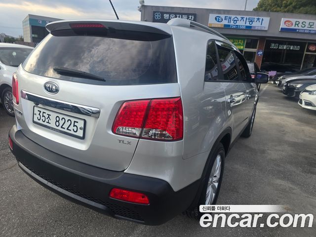 Kia Sorento R Diesel 2.2 2WD TLX High-Deluxe 2012 — фото 2