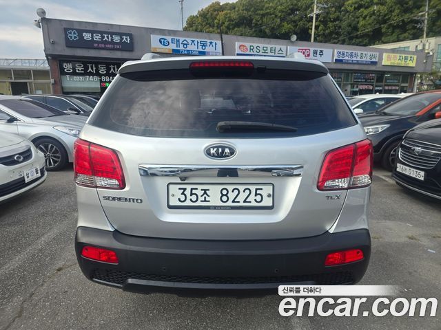Kia Sorento R Diesel 2.2 2WD TLX High-Deluxe 2012 — фото 4