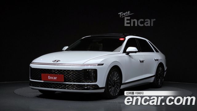 Hyundai Grandeur Hybrid (GN7) Calligraphy