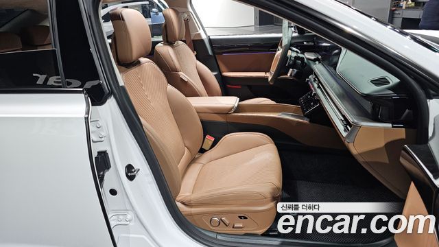 Hyundai Grandeur Hybrid (GN7) Calligraphy 2023 — фото 26
