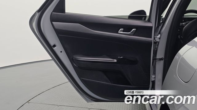 Kia K5 (III) 2.0 LPi(Rent) Prestige 2026 — фото 25