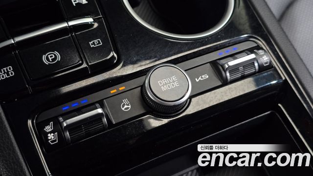 Kia K5 (III) 2.0 LPi(Rent) Prestige 2026 — фото 31