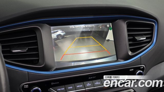Hyundai Ioniq Hybrid N 2018 — фото 14