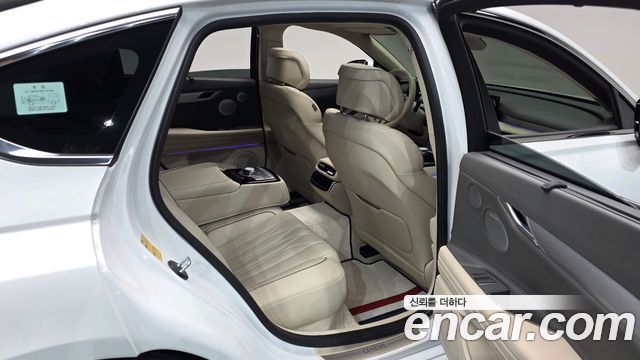 Genesis G80 (RG3) Gasoline 2.5 Turbo AWD 2025 — фото 12
