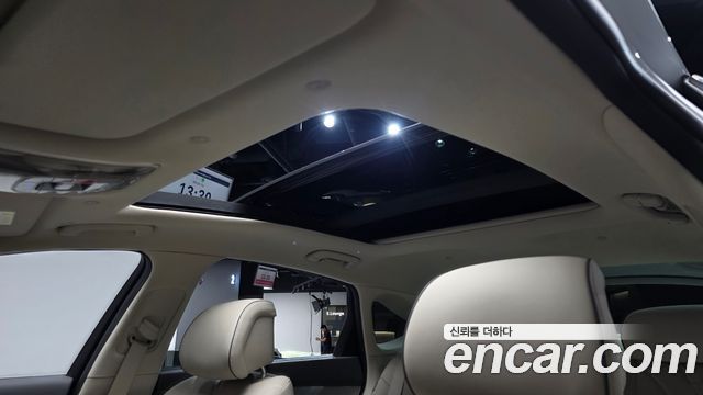 Genesis G80 (RG3) Gasoline 2.5 Turbo AWD 2025 — фото 17
