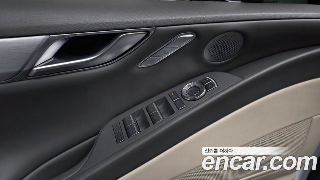 Genesis G80 (RG3) Gasoline 2.5 Turbo AWD 2025 — фото 18