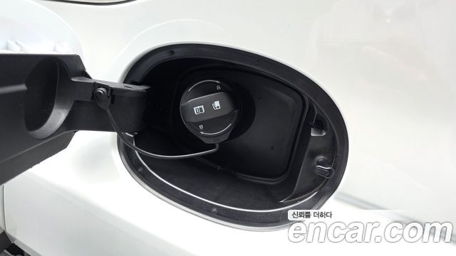Genesis G80 (RG3) Gasoline 2.5 Turbo AWD 2025 — фото 39