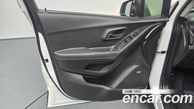 Chevrolet Trax 1.6 Diesel LTZ 2016 — фото 24