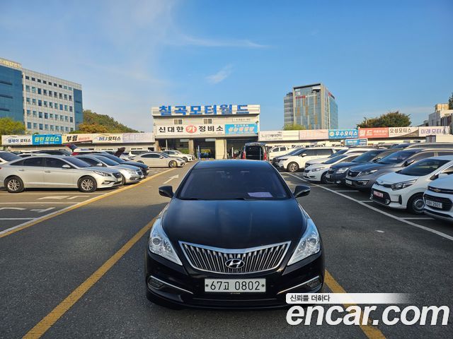 Hyundai Grandeur (HG) HG240 Modern Collection