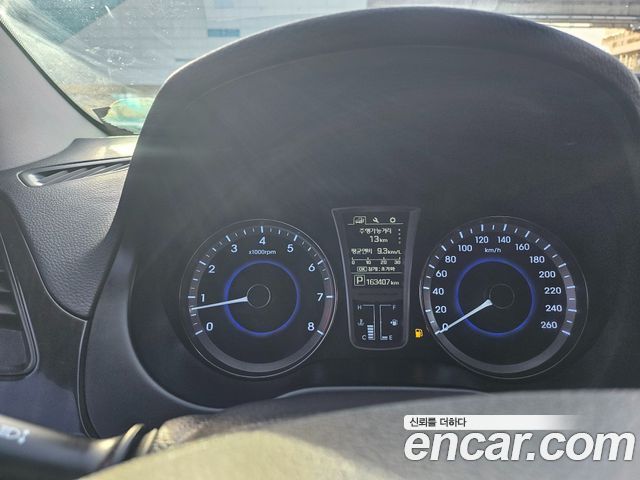 Hyundai Grandeur (HG) HG240 Modern Collection 2016 — фото 17