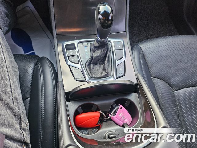 Hyundai Grandeur (HG) HG240 Modern Collection 2016 — фото 19
