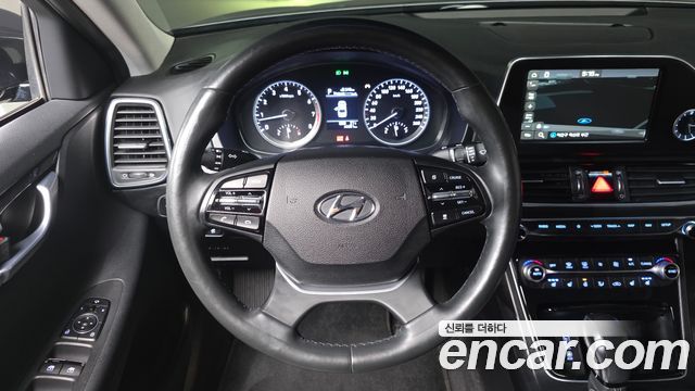 Hyundai Grandeur (IG) 2.4 Premium 2018 — фото 13