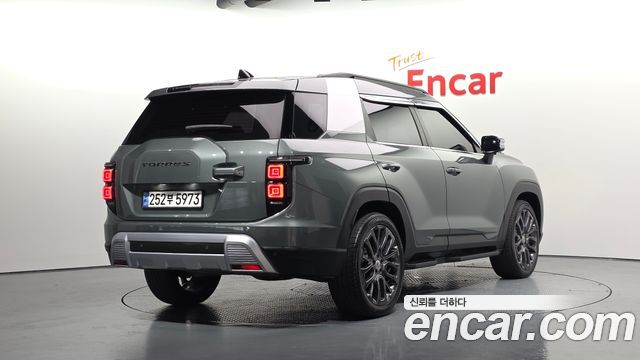 KG Mobility (SsangYong) Torres Gasoline 1.5 4WD T7 2023 — фото 2