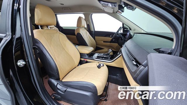 Kia Carnival (IV) Gasoline 9-Seater Prestige 2023 — фото 26