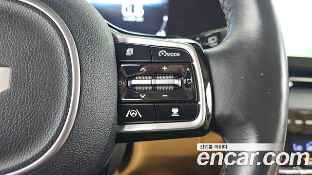 Kia Carnival (IV) Gasoline 9-Seater Prestige 2023 — фото 27