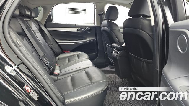 Hyundai Grandeur (IG) 2.4 Exclusive Special 2019 — фото 11