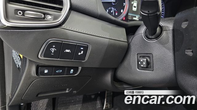 Hyundai Grandeur (IG) 2.4 Exclusive Special 2019 — фото 14