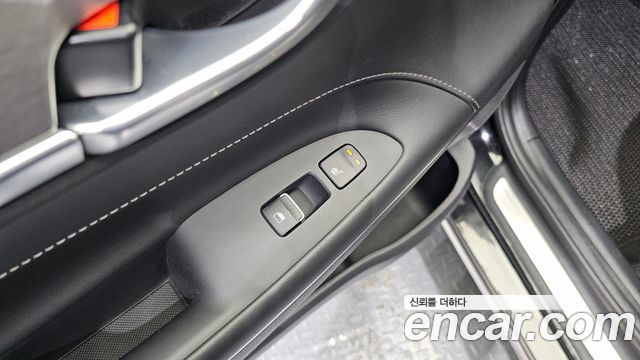 Hyundai Grandeur (IG) 2.4 Exclusive Special 2019 — фото 18