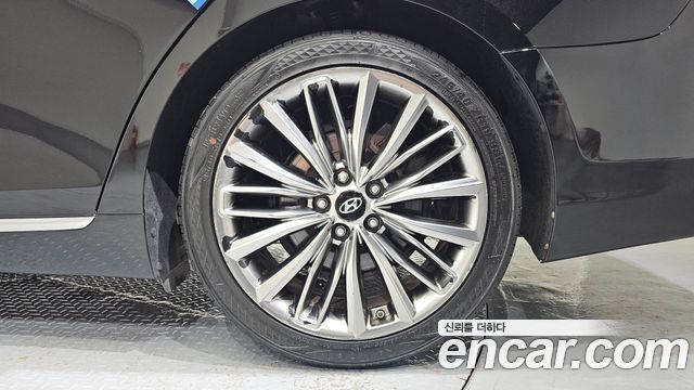 Hyundai Grandeur (IG) 2.4 Exclusive Special 2019 — фото 21