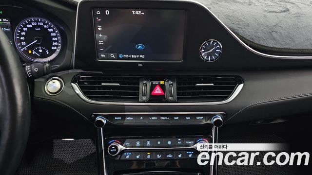Hyundai Grandeur (IG) 2.4 Exclusive Special 2019 — фото 29