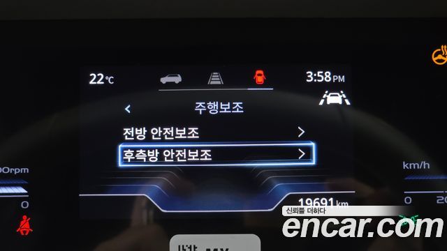 KG Mobility (SsangYong) Torres Gasoline 1.5 2WD T7 2023 — фото 16
