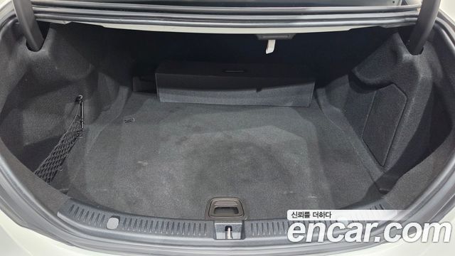 Mercedes-Benz E-Class (W213) E220d Exclusive 2017 — фото 20