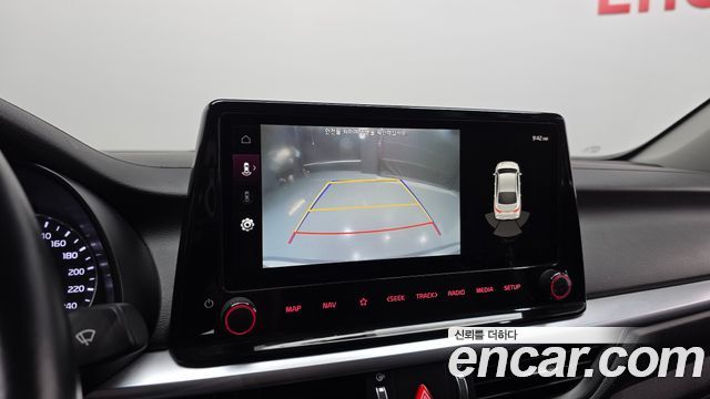 Kia K3 (II) 1.6 Prestige 2022 — фото 16