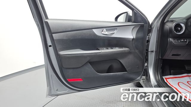 Kia K3 (II) 1.6 Prestige 2022 — фото 24