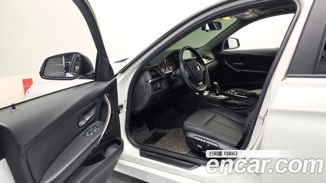 BMW 3 Series (F30) 320d xDrive 2013 — фото 10
