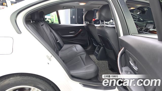 BMW 3 Series (F30) 320d xDrive 2013 — фото 12