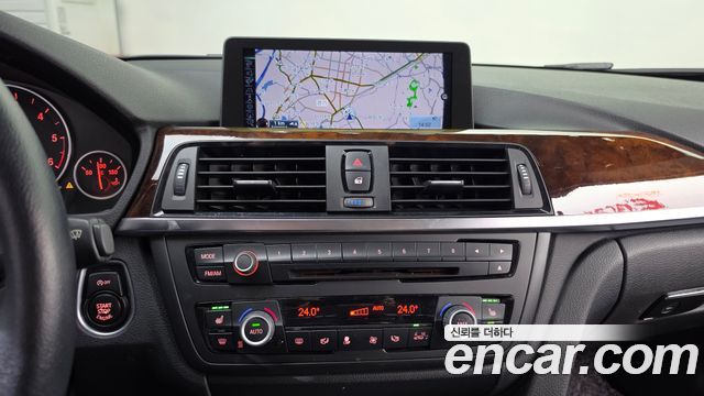 BMW 3 Series (F30) 320d xDrive 2013 — фото 14