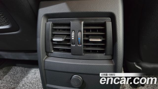 BMW 3 Series (F30) 320d xDrive 2013 — фото 18