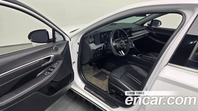 Hyundai Sonata The Edge (DN8) 2.0 Exclusive 2024 — фото 11