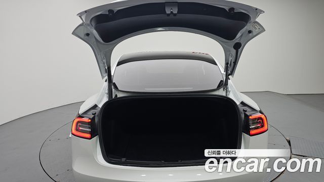 Tesla Model 3 Long Range AWD 2022 — фото 20