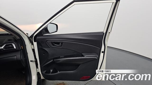 KG Mobility (SsangYong) Tivoli 1.6 2WD V1 2025 — фото 24