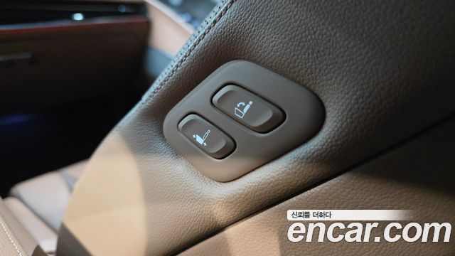 Genesis G80 (RG3) Gasoline 2.5 Turbo 2WD 2022 — фото 34