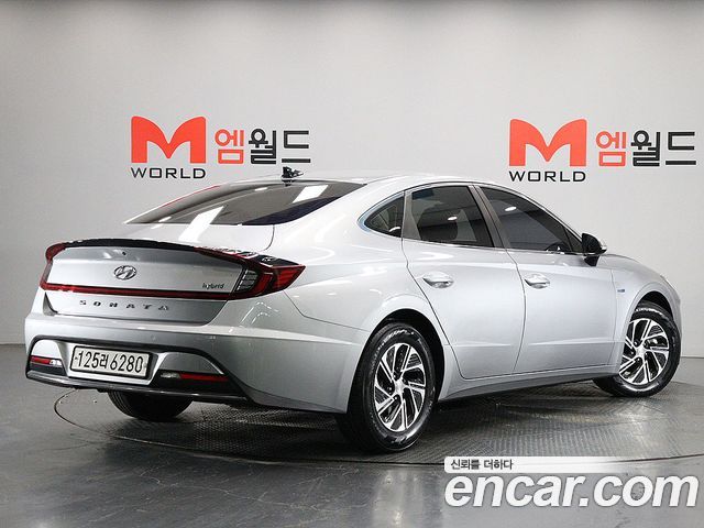 Hyundai Sonata Hybrid (DN8) Premium 2020 — фото 2