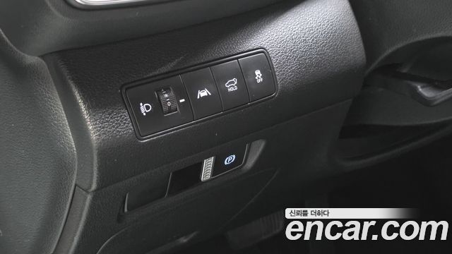 Hyundai Santa Fe Diesel 2.2 2WD Premium Choice 2021 — фото 18