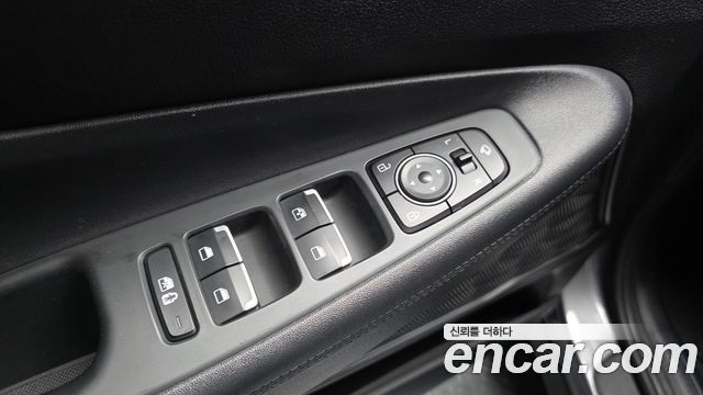 Hyundai Santa Fe Diesel 2.2 2WD Premium Choice 2021 — фото 28