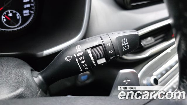 Hyundai Santa Fe Diesel 2.2 2WD Premium Choice 2021 — фото 29