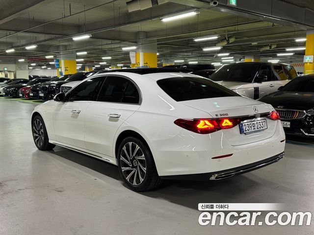 Mercedes-Benz E-Class (W214) E300 4MATIC Exclusive 2025 — фото 5