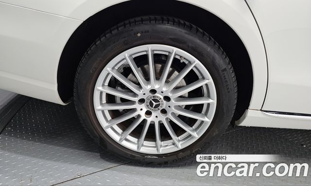 Mercedes-Benz E-Class (W213) E250 Exclusive 2021 — фото 5