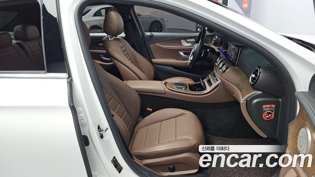Mercedes-Benz E-Class (W213) E250 Exclusive 2021 — фото 10
