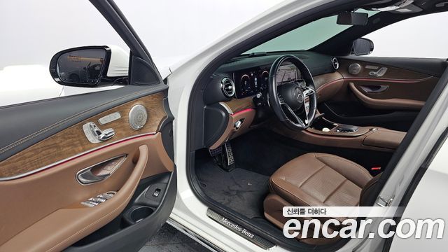 Mercedes-Benz E-Class (W213) E250 Exclusive 2021 — фото 11