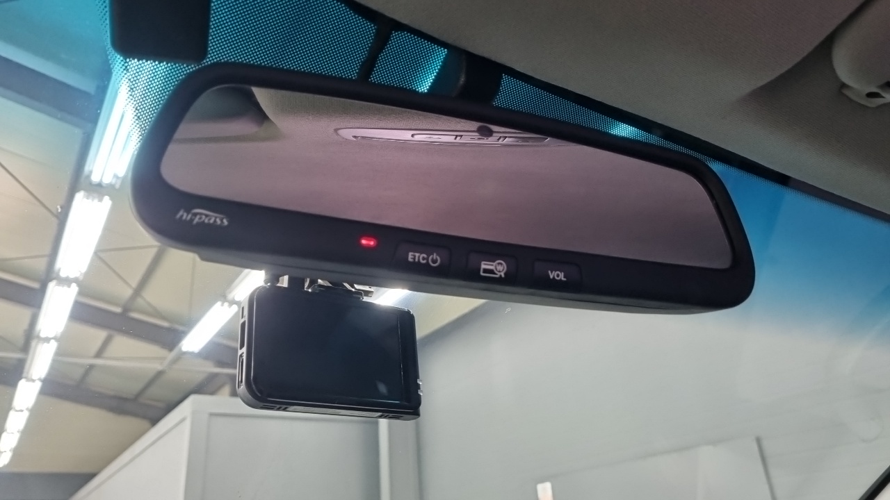 Hyundai Grand Starex 12-Seater LPi Wagon Smart 2017 — фото 18