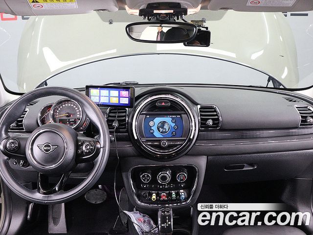 MINI Cooper Clubman Standard 2nd 2020 — фото 6